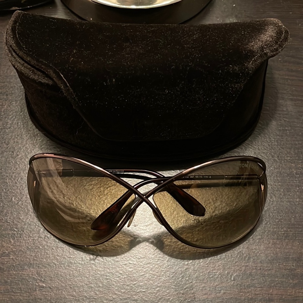Tom Ford Butterfly Sunglasses in brown gradient